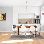 Guestready - Fantastic Flat Near S. Jorge Castle Διαμέρισμα *