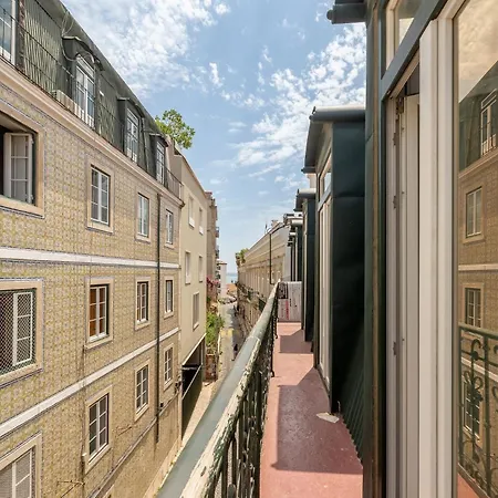 Guestready - Fantastic Flat Near S. Jorge Castle * 리스본